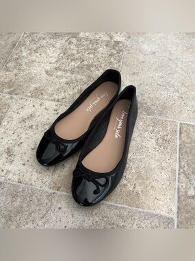 Brand new NEW LOOK Black Patent Ballet Flats